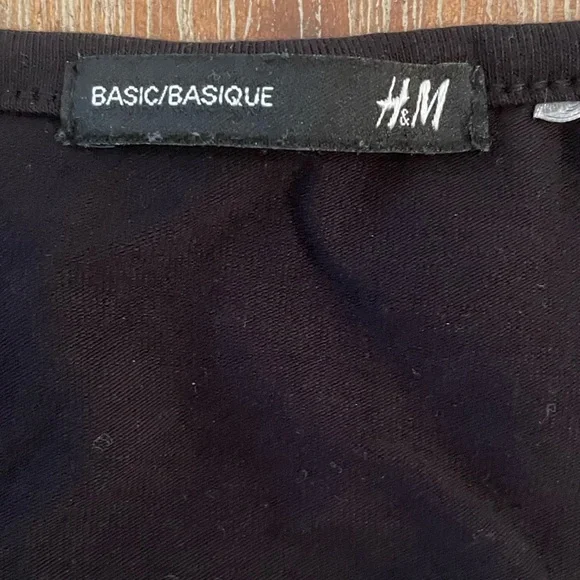 H&M LITTLE BLACK DRESS - Picture 4 of 4